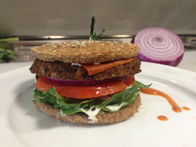 Vegetarian "Life Food Burger", Life Food Organic, Santa Monica California