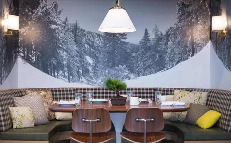 Lost Pine Restaurant Interior Table