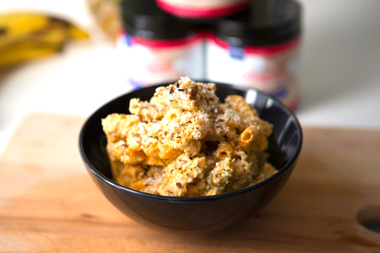 Mac and Cashew Cheese by Charles Chen