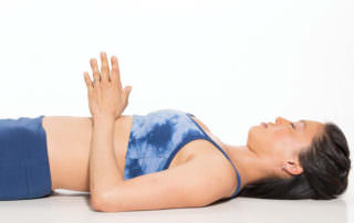 la-yoga-throat chakra-aromatherapy-featured