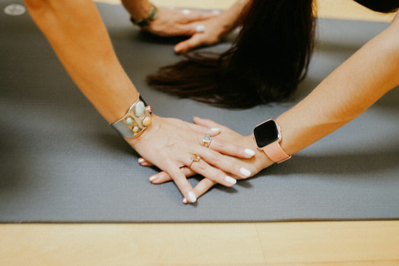 Hands on Yoga Mat 