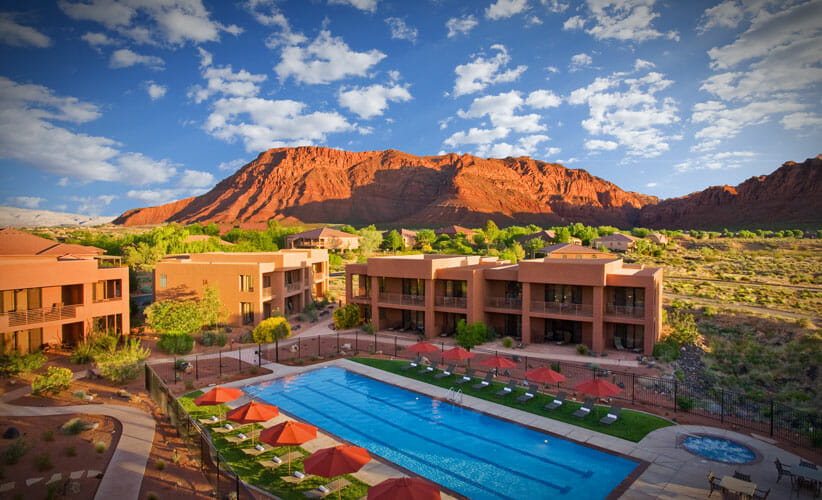 swimming pool and grounds at red mountain resort