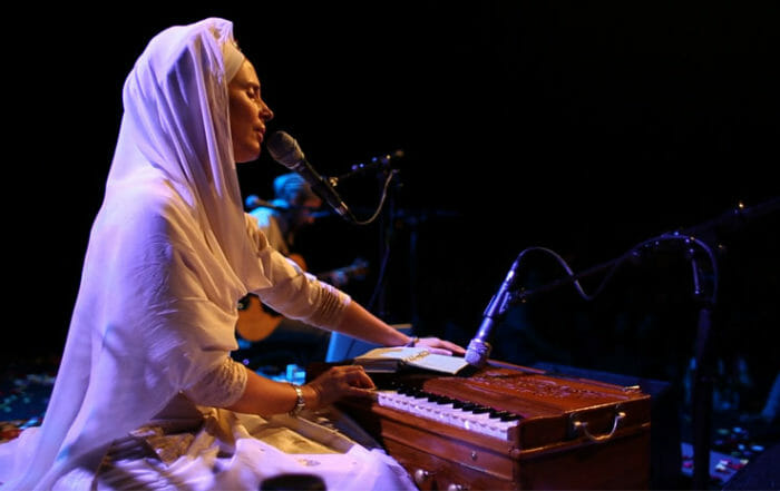 Snatam Kaur performing Akaal