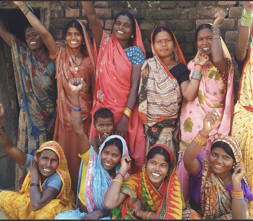 Women waving 